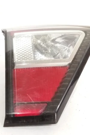 Máxima Calidad PILOTO TRASERO IZQUIERDO INTERIOR FORD KUGA II (DM2) 1.5 ECOBOOST 4X4 - GV4113A603AF