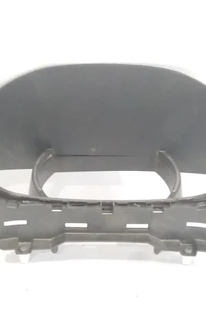 Liquidación EMBELLECEDOR CUADRO INSTRUMENTOS RENAULT MEGANE IV HATCHBACK (B9A/M/N_) 1.8 RS TCE 280 (B9M6) - 682647342r
