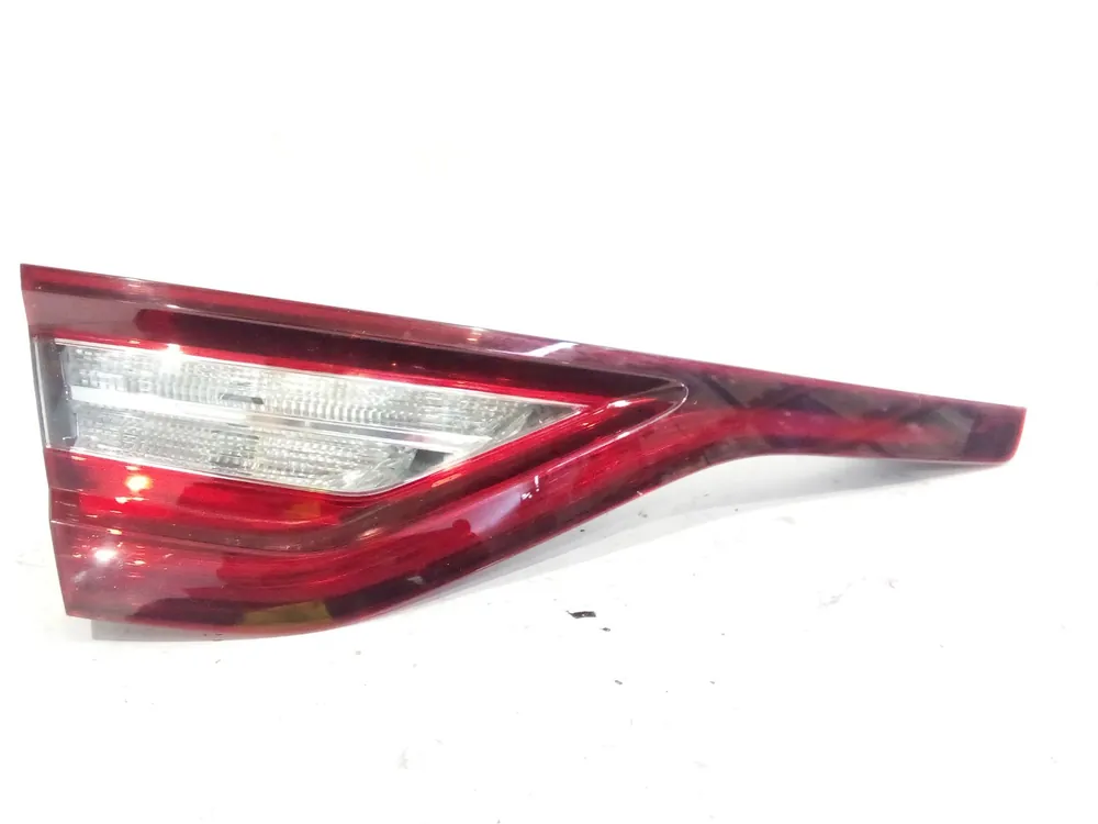 Devolución Gratuita PILOTO TRASERO IZQUIERDO INTERIOR RENAULT MEGANE IV HATCHBACK (B9A/M/N_) 1.8 RS TCE 280 (B9M6) - 265550248R