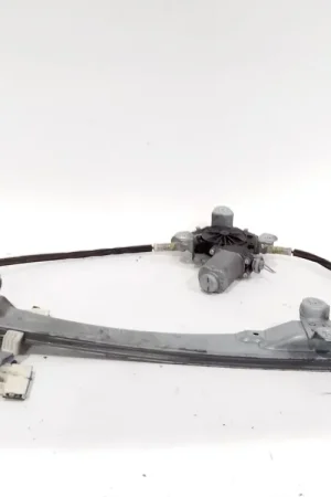 ELEVALUNAS DELANTERO DERECHO RENAULT TWINGO II (CN0_) 1.2 (CN0D) - 8200384741 Oferta