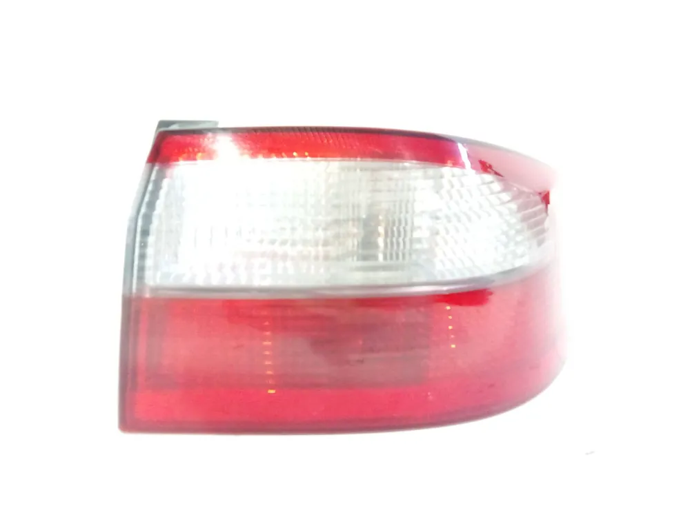 Compra Ahora PILOTO TRASERO DERECHO EXTERIOR RENAULT LAGUNA II (BG0/1_) 3.0 V6 24V (BG01 BG02 BG0D B - 8200002474