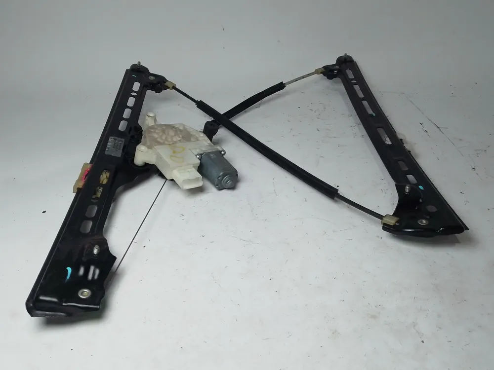 Marca Reconocida ELEVALUNAS DELANTERO DERECHO CITROËN C4 PICASSO II 1.2 THP 130 - 9816272480