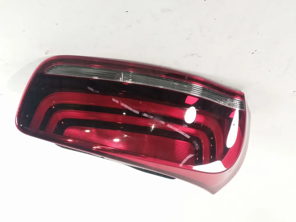 Garantía De Devolución De Dinero PILOTO TRASERO IZQUIERDO CITROËN C4 PICASSO II 1.2 THP 130 - 9814429980