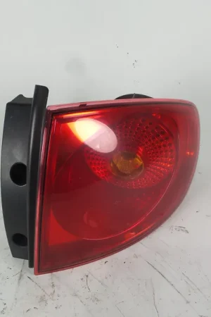 Certificado PILOTO TRASERO DERECHO EXTERIOR SEAT ALTEA - 5P0945112B