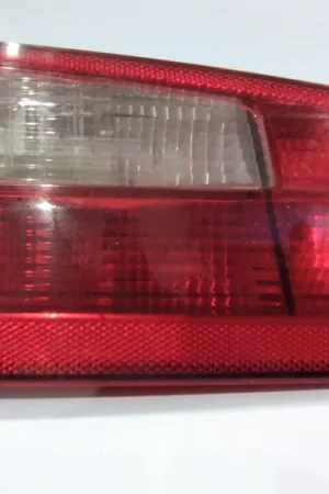 Edición Limitada PILOTO TRASERO IZQUIERDO INTERIOR RENAULT LAGUNA II - 8200002475