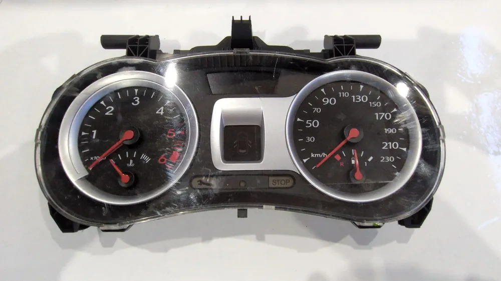 CUADRO INSTRUMENTOS RENAULT CLIO III - 8201060299B Venta Final