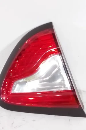 Mayoreo PILOTO TRASERO IZQUIERDO INTERIOR RENAULT CAPTUR I (J5_ H5_) 0.9 TCE 90 - 0286404165