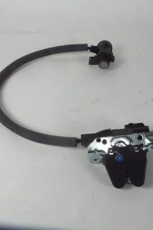 CERRADURA CAPOT MERCEDES-BENZ CLASE E C207 - A2047500485 Profesional