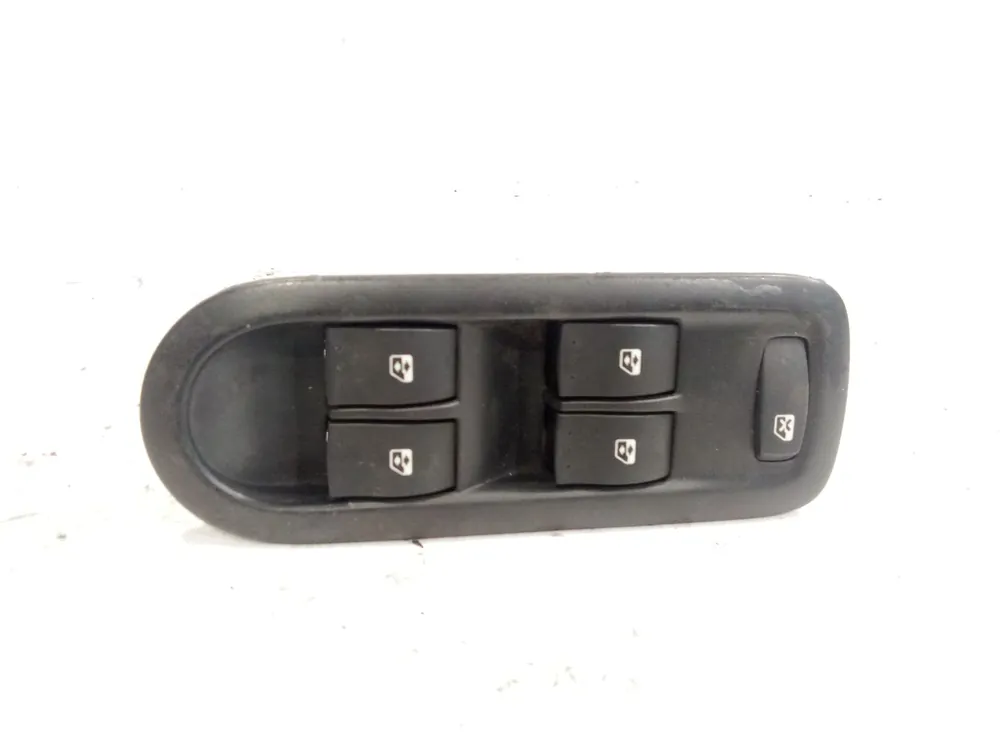 Exclusivo MANDO ELEVALUNAS DELANTERO IZQUIERDO AL DE - b200160603 Renault Megane 2 2003