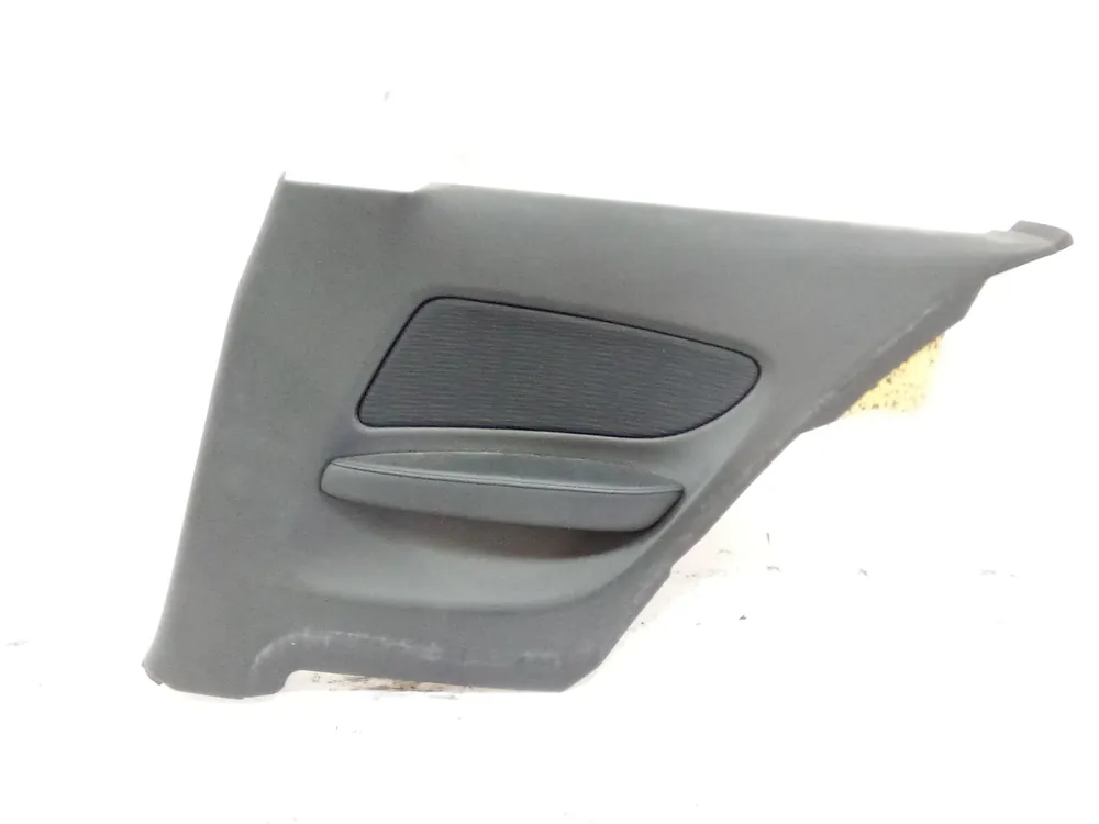 Últimas Unidades GUARNECIDO PUERTA TRASERA DERECHA BMW 1 (E81) 116 D - 51436975328