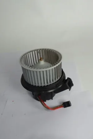 MOTOR CALEFACCION MERCEDES-BENZ CLASE E C207 - A2128200708 V7771001 Entrega Rápida