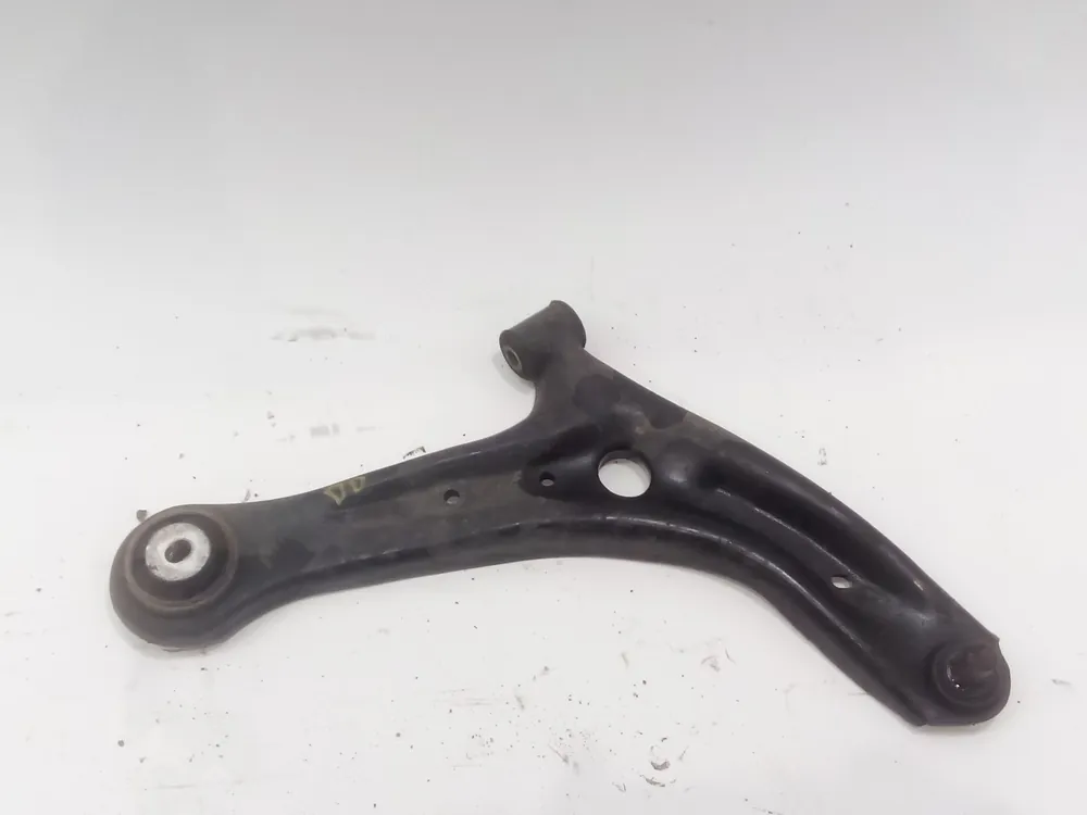 BRAZO SUSPENSION INFERIOR DELANTERO DERECHO FORD FIESTA VI (CB1 CCN) 1.25 - 8V513042BH Mayoreo