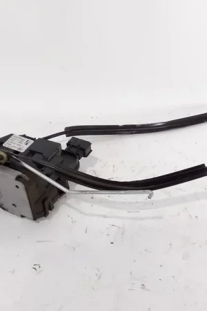 Compra Hoy CERRADURA PUERTA DELANTERA IZQUIERDA PEUGEOT BOXER FURGÓN 2.2 HDI 130 - 1342155080