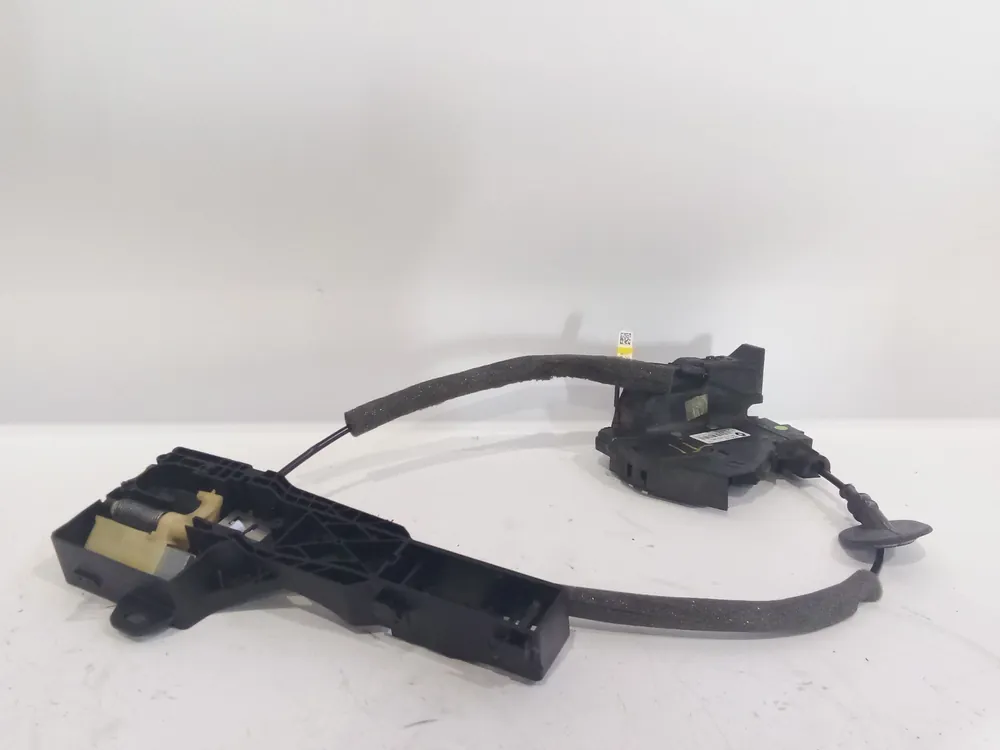 Certificado CERRADURA PUERTA TRASERA IZQUIERDA RENAULT ESPACE V (JR_) 1.6 DCI 130 - 825017971r
