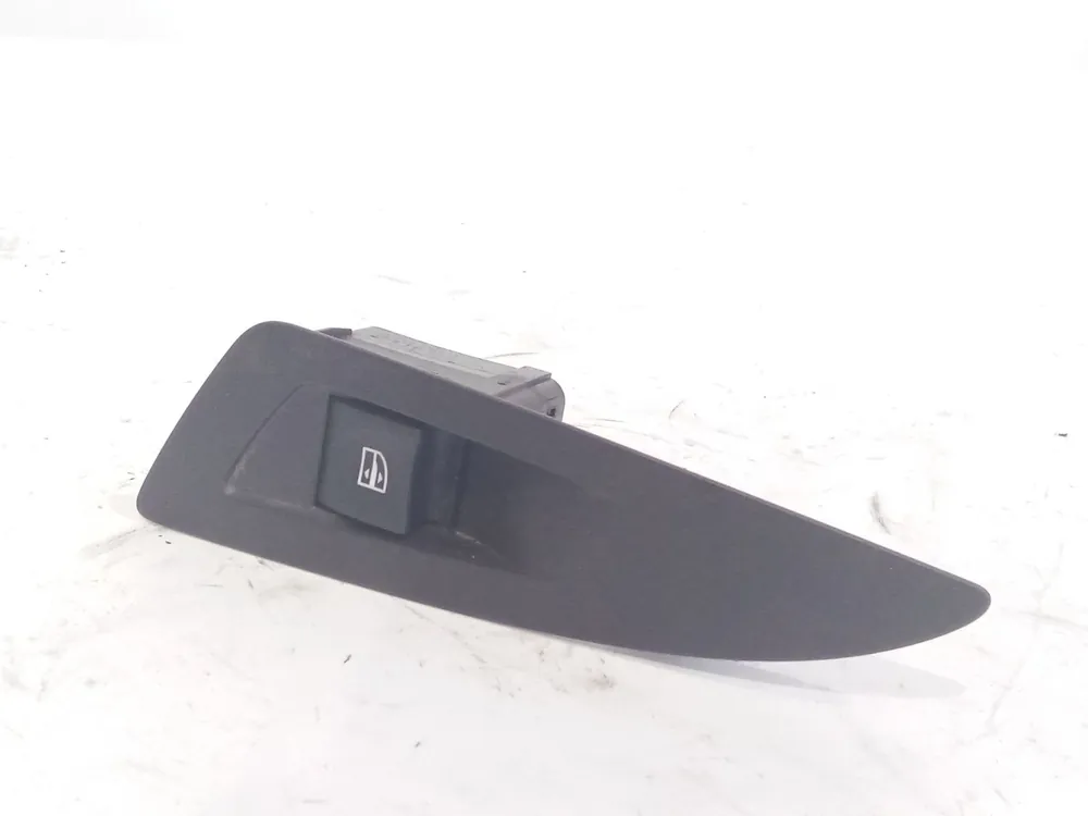 BOTON ELEVALUNAS TRASERO IZQUIERDO RENAULT ESPACE V (JR_) 1.6 DCI 130 - 829610499R Precio De Oferta