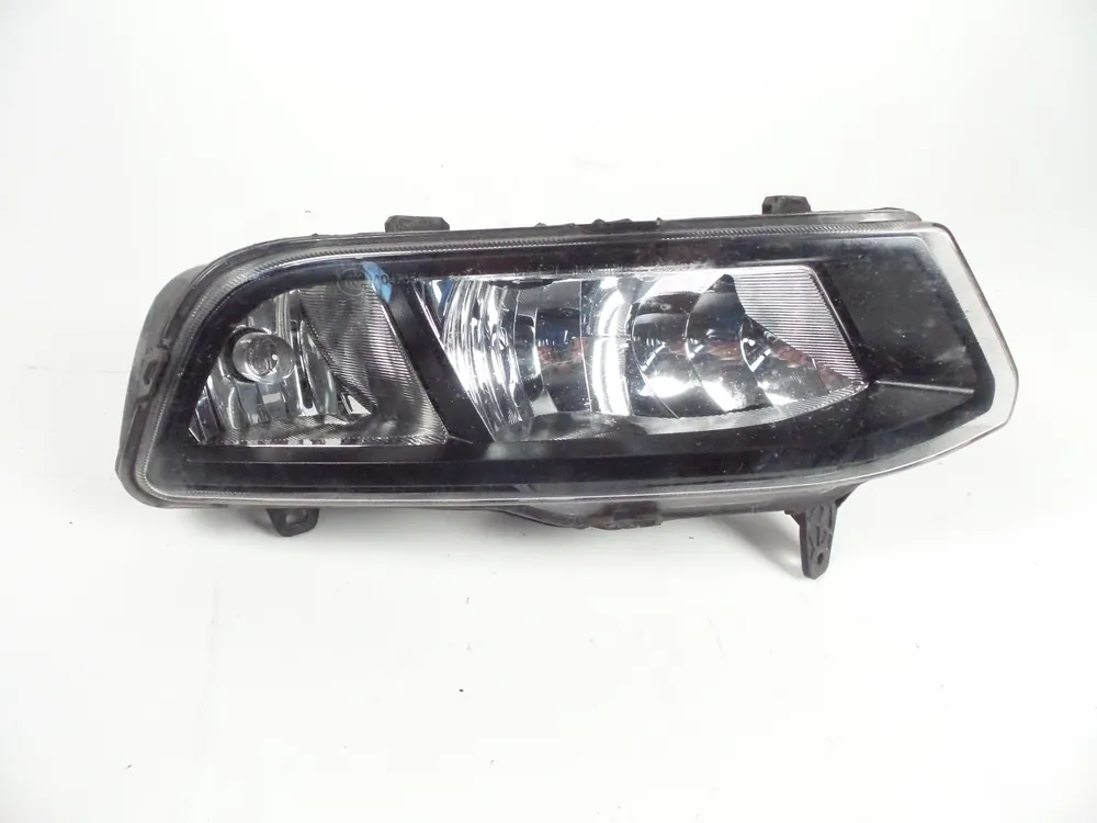 FARO ANTINIEBLA DERECHO VOLKSWAGEN POLO POLO 1.0 BUNNY - 6c0941662. 2pt01198706. Descuento