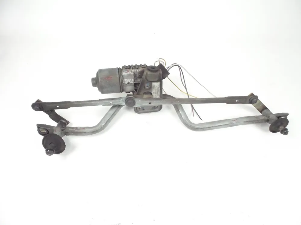 Certificado MOTOR LIMPIA DELANTERO RENAULT CLIO II FASE 1Y2 - 8200027621. 3397020523.
