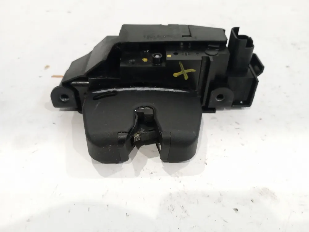 CERRADURA MALETERO / PORTON AL DE - 9684648380Peugeot308 Precio De Fábrica