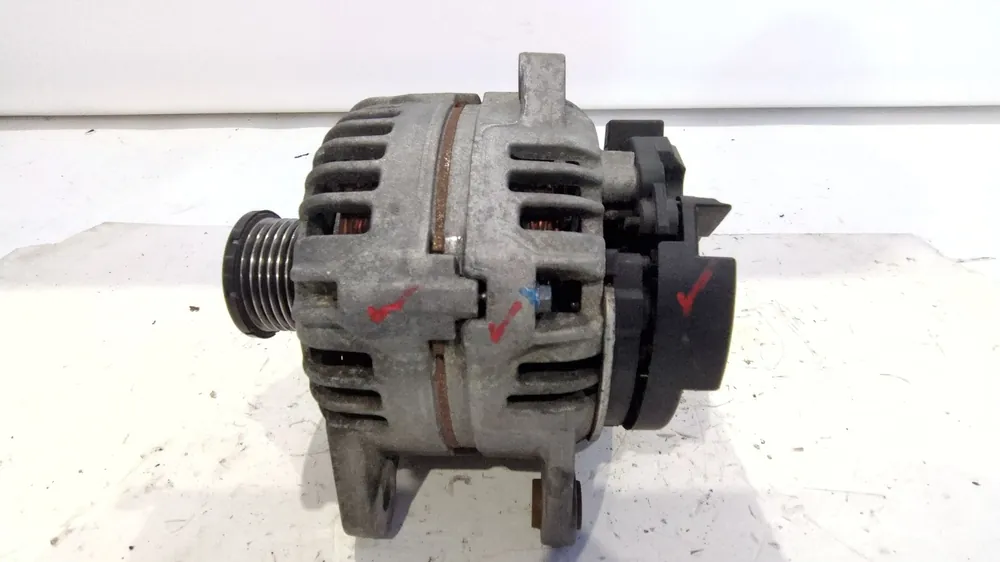 Comprar En Línea ALTERNADOR RENAULT MEGANE II (BM0/1_ CM0/1_) 1.6 16V FASE 1 - 0124425074. 8200726639.