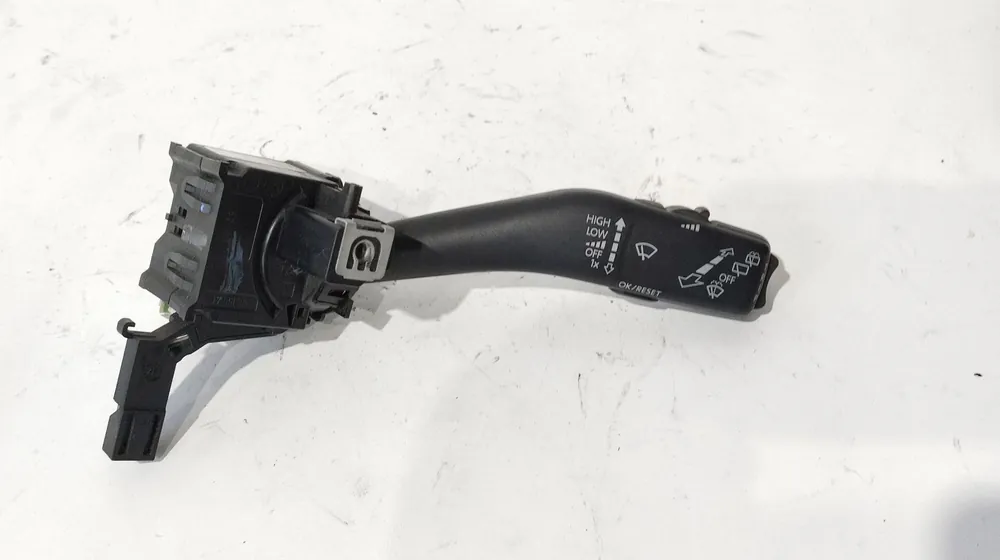 MANDO LIMPIA SEAT ALTEA XL - 1K0953519J Stock Limitado