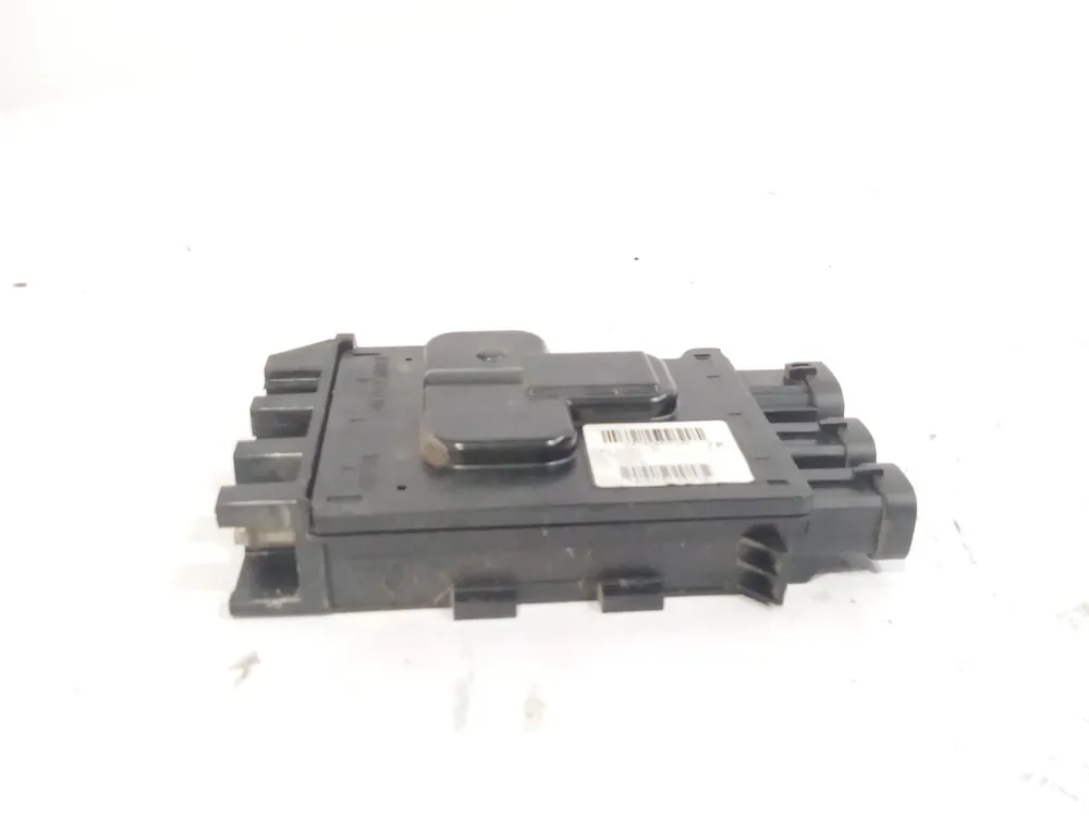 CAJA RELES / FUSIBLES RENAULT MEGANE III GRANDTOUR (KZ0/1) 2.0 TCE - 24380010r Rebajas