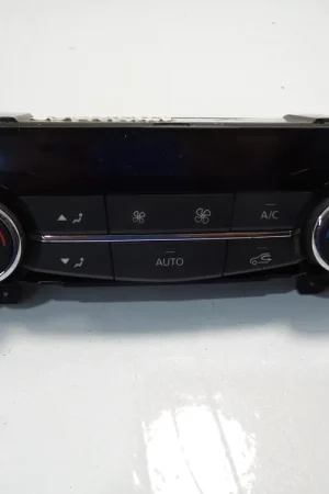 MANDO CLIMATIZADOR RENAULT KADJAR - 275102210R Oferta Especial