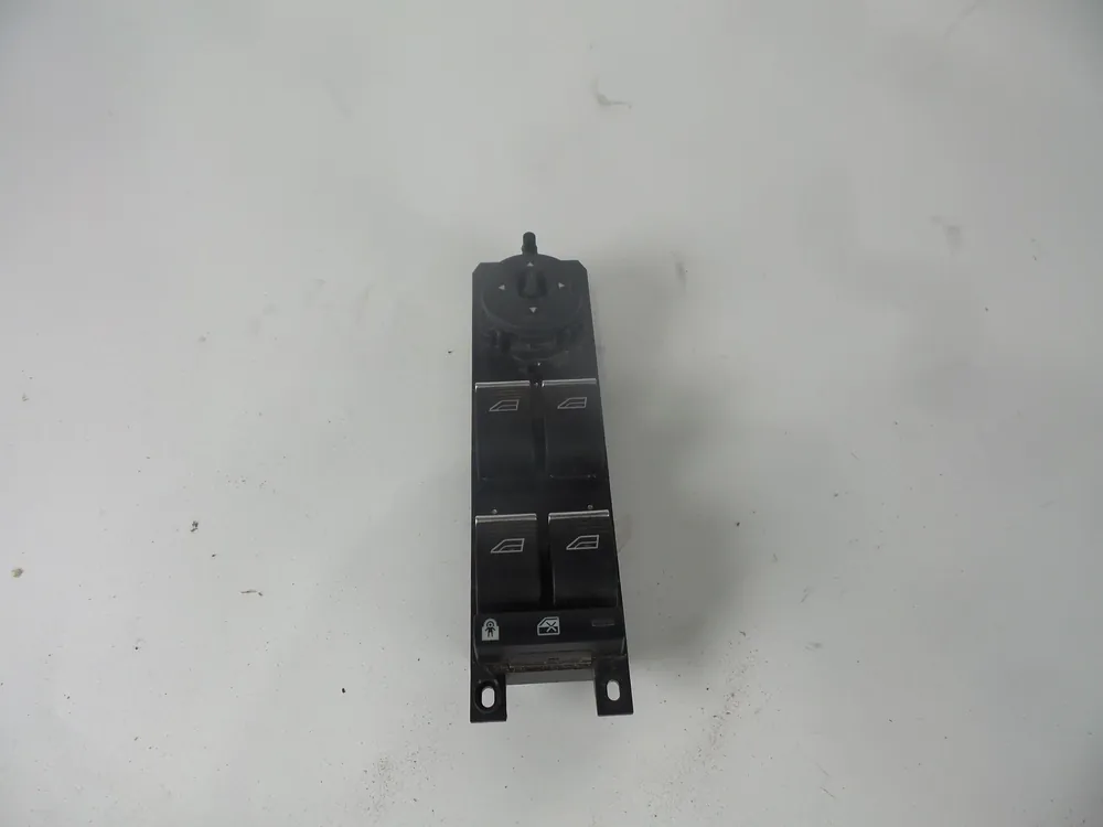 Lujoso MANDO ELEVALUNAS DELANTERO IZQUIERDO BEDFORD KUGA II - F1ET14A132JA