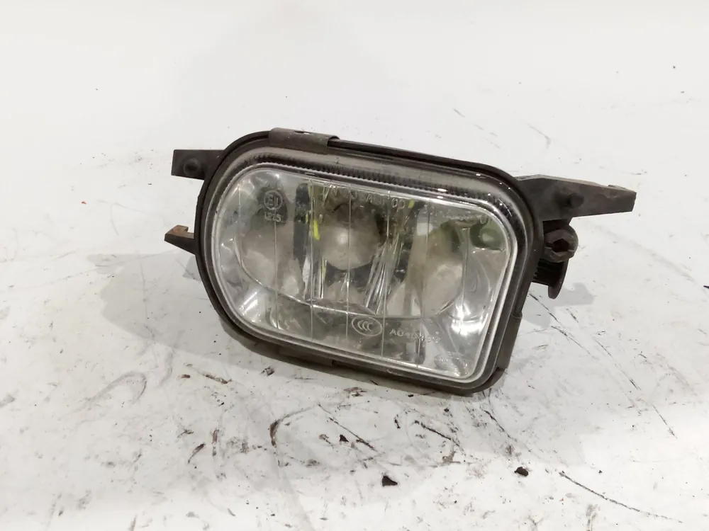 FARO ANTINIEBLA DERECHO MERCEDES-BENZ CLK (C209) CLK 270 CDI (209.316) - 2038201256 Descuento