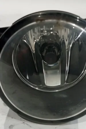FARO ANTINIEBLA DERECHO RENAULT CITAN MITSUBISHI L200 MEGANE III SUBARU IMPREZA IV - 8200074008 Más Vendido