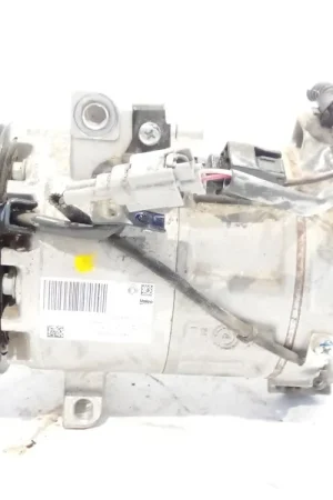 COMPRESOR A/A RENAULT CAPTUR I (J5_ H5_) 0.9 TCE 90 - 926000734R Directo De Fábrica
