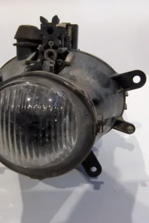 FARO ANTINIEBLA DERECHO BMW 3 E46 - EEK05SN Moderno