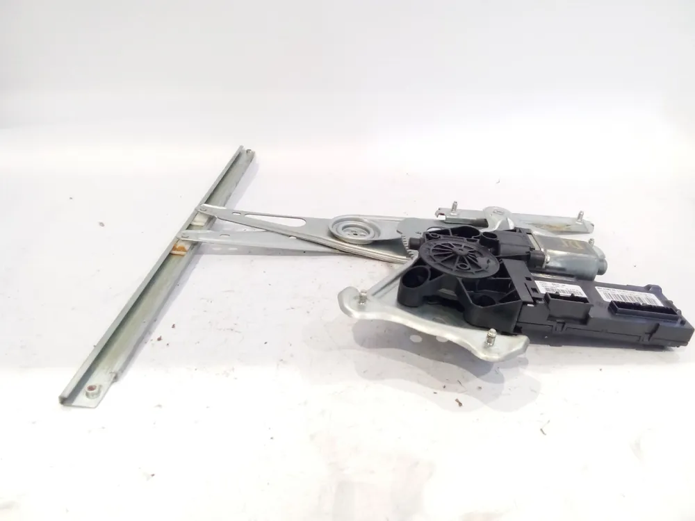 ELEVALUNAS DELANTERO IZQUIERDO RENAULT MEGANE III COUPÉ (DZ0/1_) 2.0 R.S. - 807315834r Alta Calidad