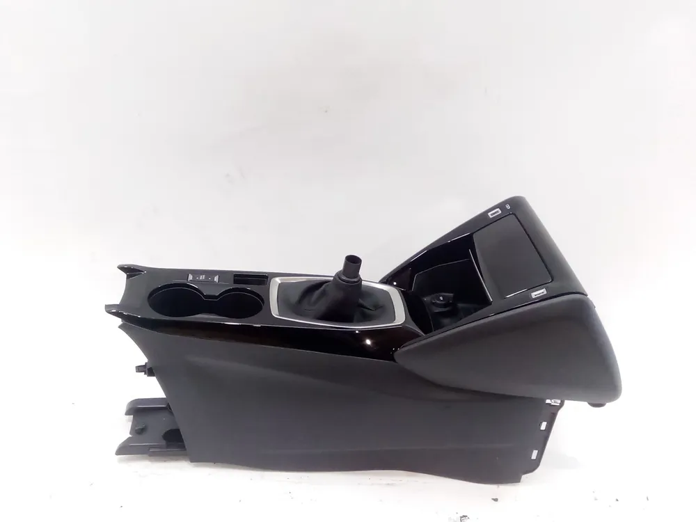 CONSOLA CENTRAL PEUGEOT 208 II (UB_ UP_ UW_ UJ_) 1.2 PURETECH 100 - 98247894ZD Envío Gratis