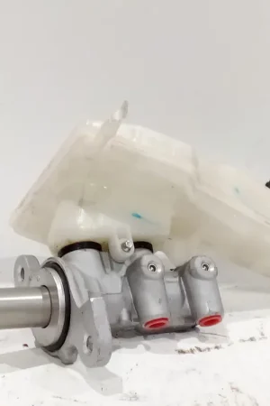 BOMBA FRENO PEUGEOT 208 II (UB_ UP_ UW_ UJ_) 1.2 PURETECH 100 - 1643581380 Directo De Fábrica