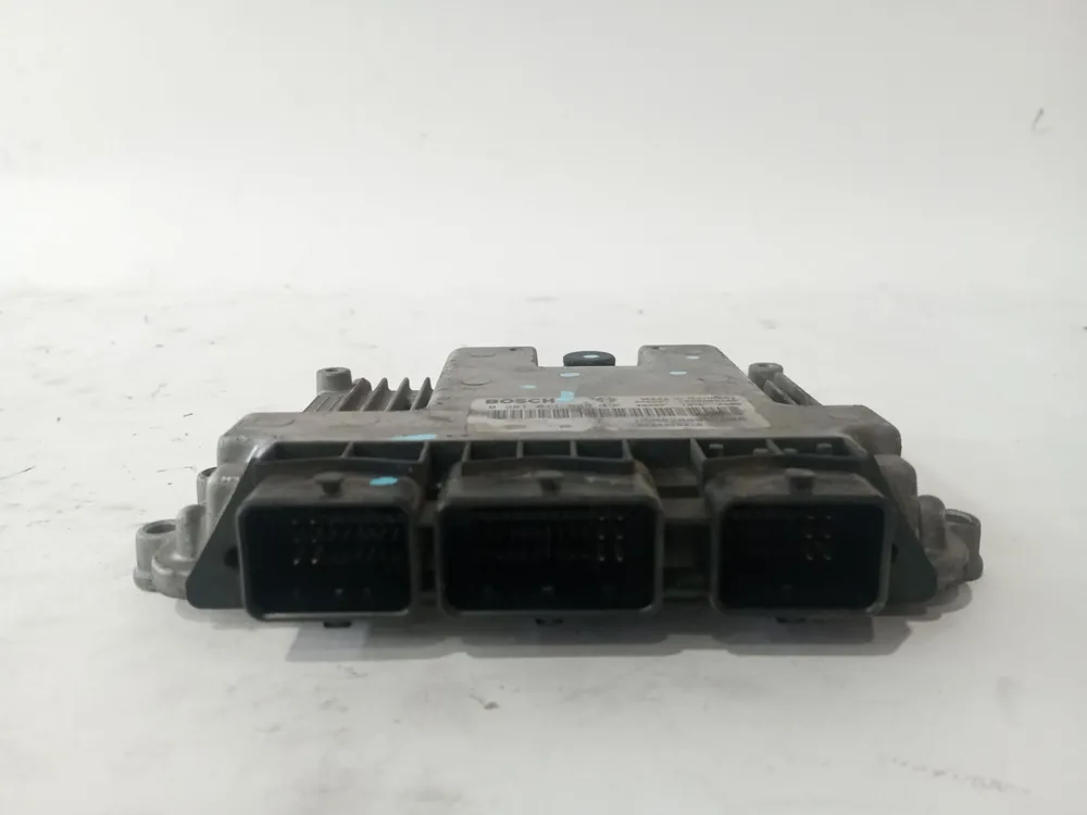 CENTRALITA MOTOR UCE RENAULT TRAFIC II AUTOBÚS (JL) 1.9 DCI 100 (JL0C) - 8200051608 Pago Seguro
