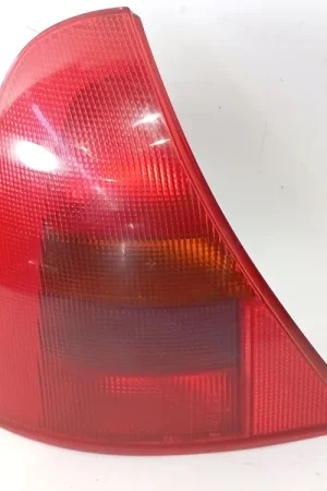 Envío Inmediato PILOTO TRASERO IZQUIERDO AL DE - 7700410515 Clio II Fase1 1998-2001