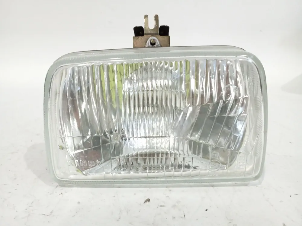 Compra Ahora FARO DERECHO AL DE - 77FG13K060CA/77FG13005A2A Ford fiesta II