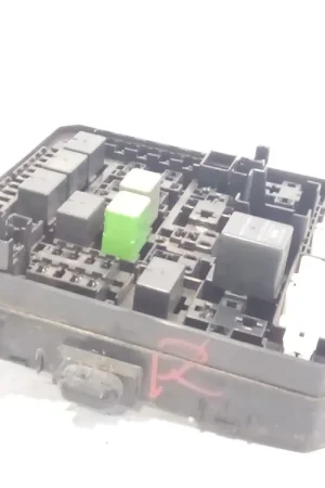 CAJA RELES / FUSIBLES MITSUBISHI ASX (GA_W_) 1.8 DI-D 4WD (GA6W) - 8565A267 Económico