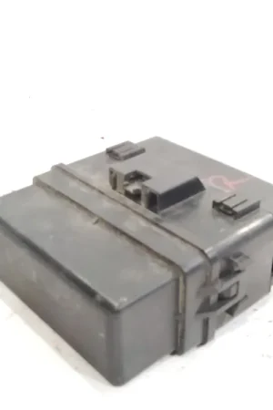 Artesanal CAJA RELES / FUSIBLES MITSUBISHI ASX (GA_W_) 1.8 DI-D 4WD (GA6W) - 8565A088