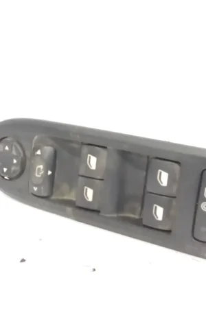 Edición Limitada BOTON ELEVALUNAS IZQUIERDO PEUGEOT 508 I (8D_) 2.0 BLUEHDI 180 - 98026370