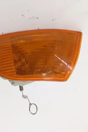 INTERMITENTE DELANTERO IZQUIERDO AL DE - 46402658 Punto 1993-1999 Ambar Pago Seguro