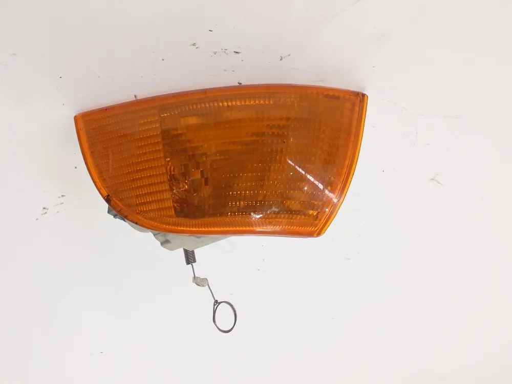 INTERMITENTE DELANTERO IZQUIERDO AL DE - 46402658 Punto 1993-1999 Ambar Pago Seguro