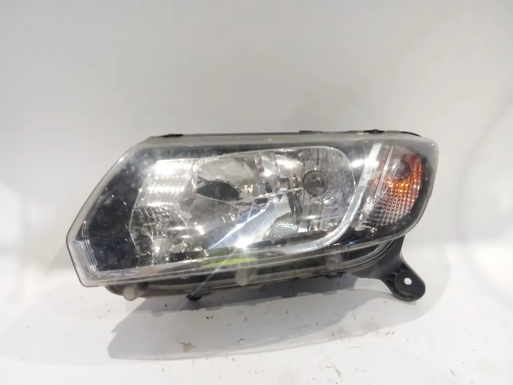 Máxima Calidad FARO IZQUIERDO DACIA SANDERO II 1.5 DCI - 260601236R