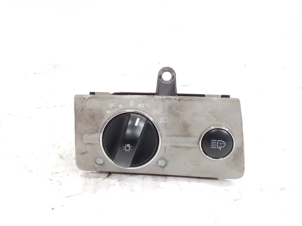 Lujoso MANDO LUCES MERCEDES-BENZ CLASE E (W211) E 270 CDI (211.016) - 2115450104