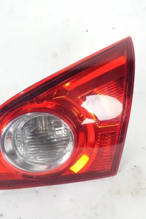 A Buen Precio PILOTO TRASERO DERECHO INTERIOR NISSAN QASHQAI - 26550JD800 89071064