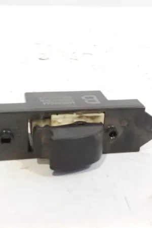 BOTON ELEVALUNAS TRASERO IZQUIERDO MITSUBISHI ASX (GA_W_) 1.8 DI-D 4WD (GA6W) - mr587944 Certificado