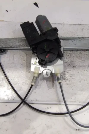ELEVALUNAS DELANTERO DERECHO RENAULT LAGUNA II - 60805500 Promoción