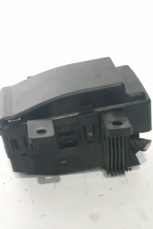 CAJA RELES / FUSIBLES HYUNDAI SONATA V (NF) 2.0 CRDI - 919503K610 Bestseller