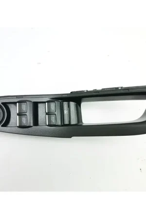 MANDO ELEVALUNAS DELANTERO IZQUIERDO C1BBA240A41CEW AM5T14A132AA A Buen Precio