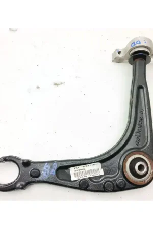 BRAZO SUSPENSION INFERIOR DELANTERO DERECHO 7AAA10 Liquidación